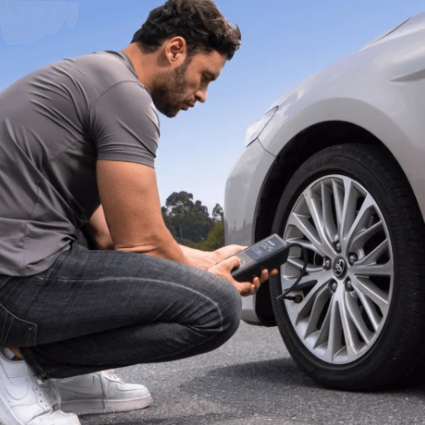 Rev Up Your Ride with the Refurbished Fanttik S100 APEX Portable Air Pump and Tire Inflator